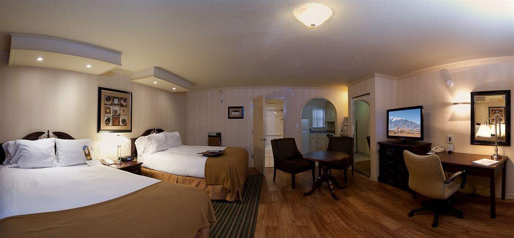 Hotel Strata Mountain View Room photo